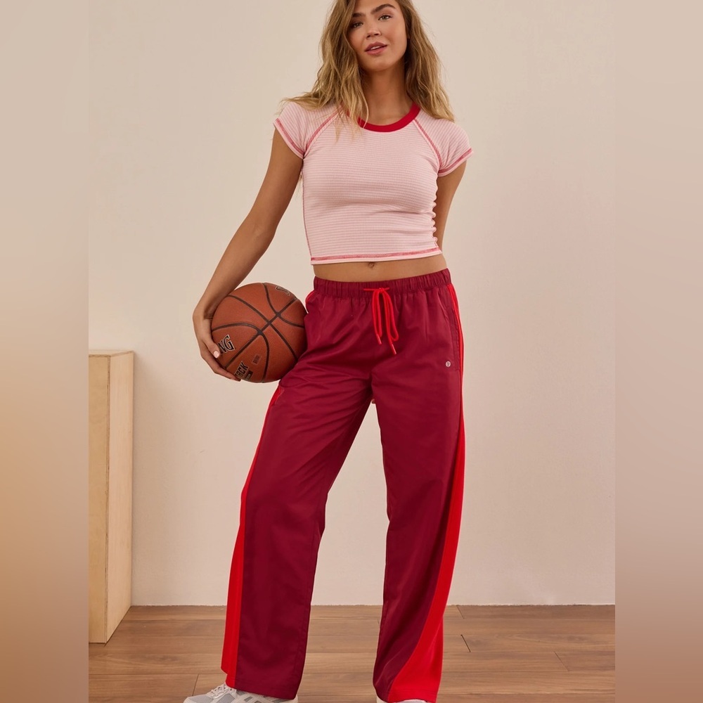 Altar’d State Red Relaxed Route Wide Leg Athletic Pants Size XL - Picture 2 of 4